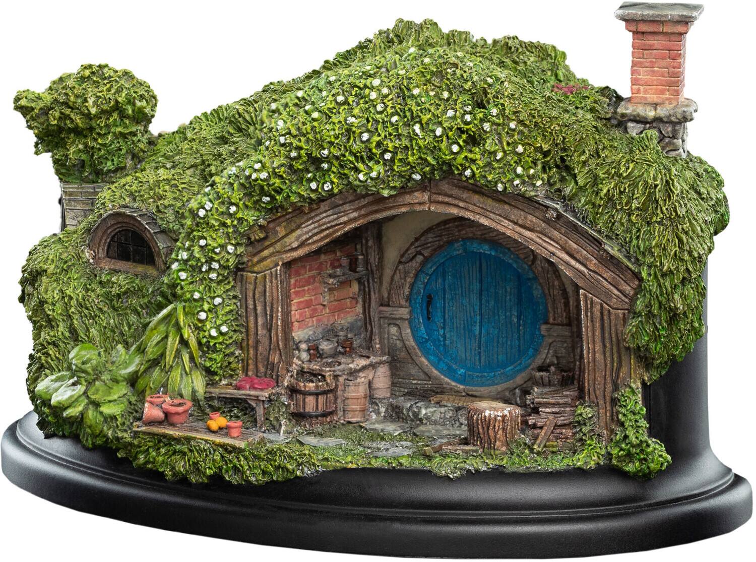 Alt View 1. Weta Workshop - WETA Workshop Polystone - The Hobbit Trilogy - Hobbit Hole - 1 Hill Lane Environment   - COLLECTIBLES - Multicolor.