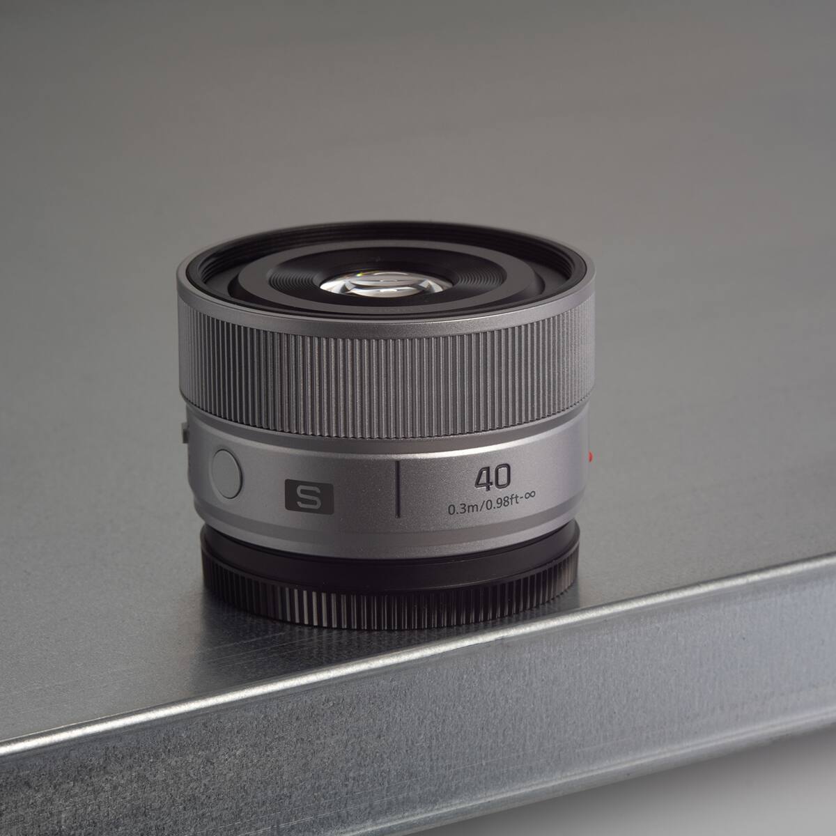 Alt View 3. Panasonic - Panasonic LUMIX S 40mm f/2 Lens for L-Mount, Silver - Silver.