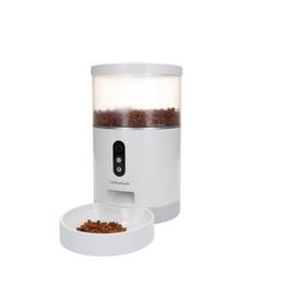 RadioShack - Smart Pet Feeder with Camera – Scheduled Feeding, 4 lb Capacity, HD Video, Two-Way Audio 6301923 - White