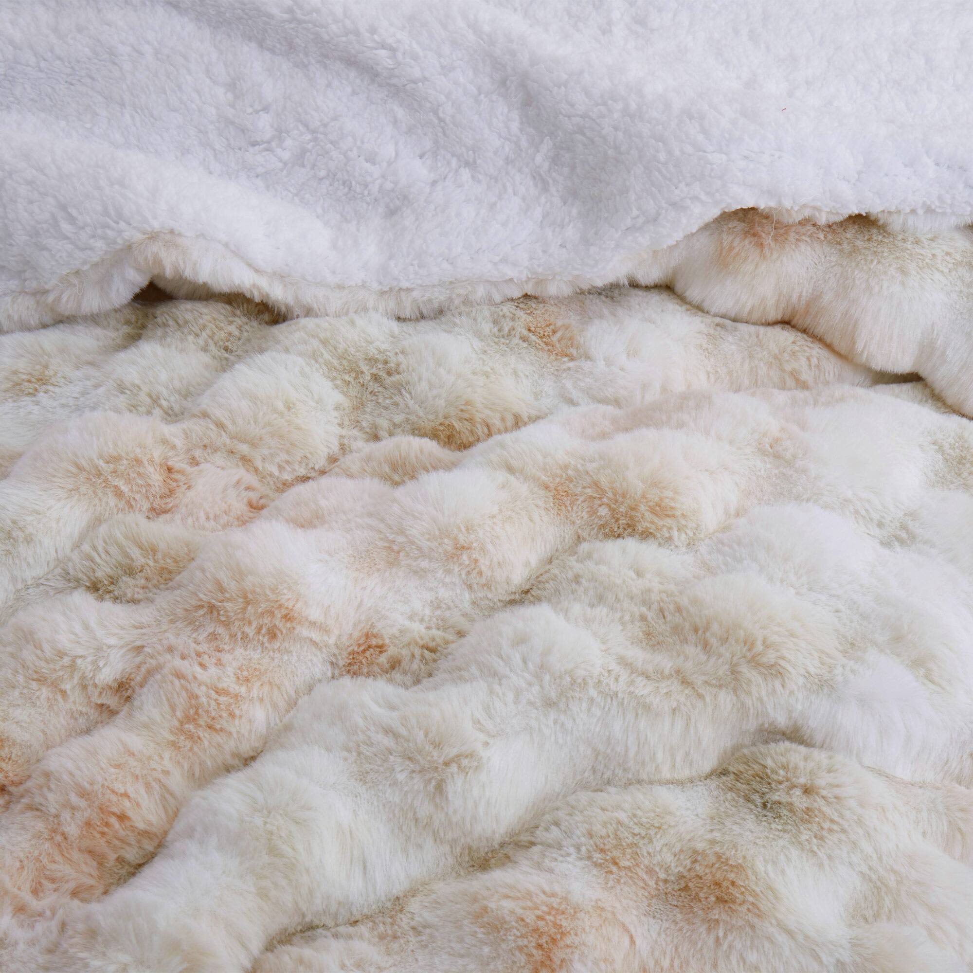 Back. Peace Nest - Peace Nest Ultra-Soft Faux Fur Comforter Set with Plush Tie-Dye & Reversible Sherpa, Beige, King - Beige.