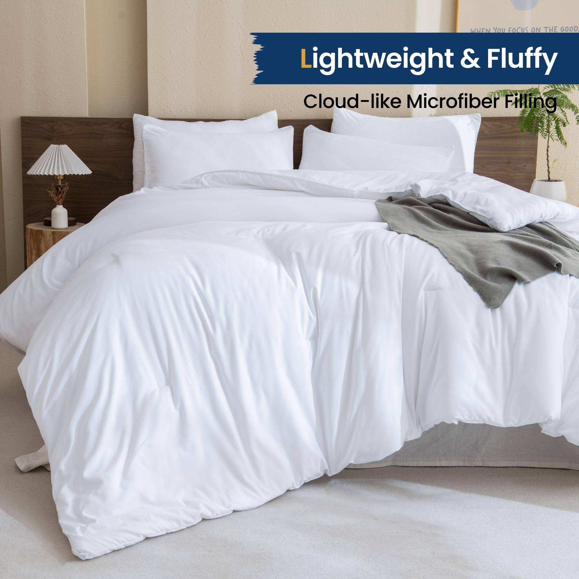 Lightweight & Fluffy  
Cloud-like Microfiber Filling