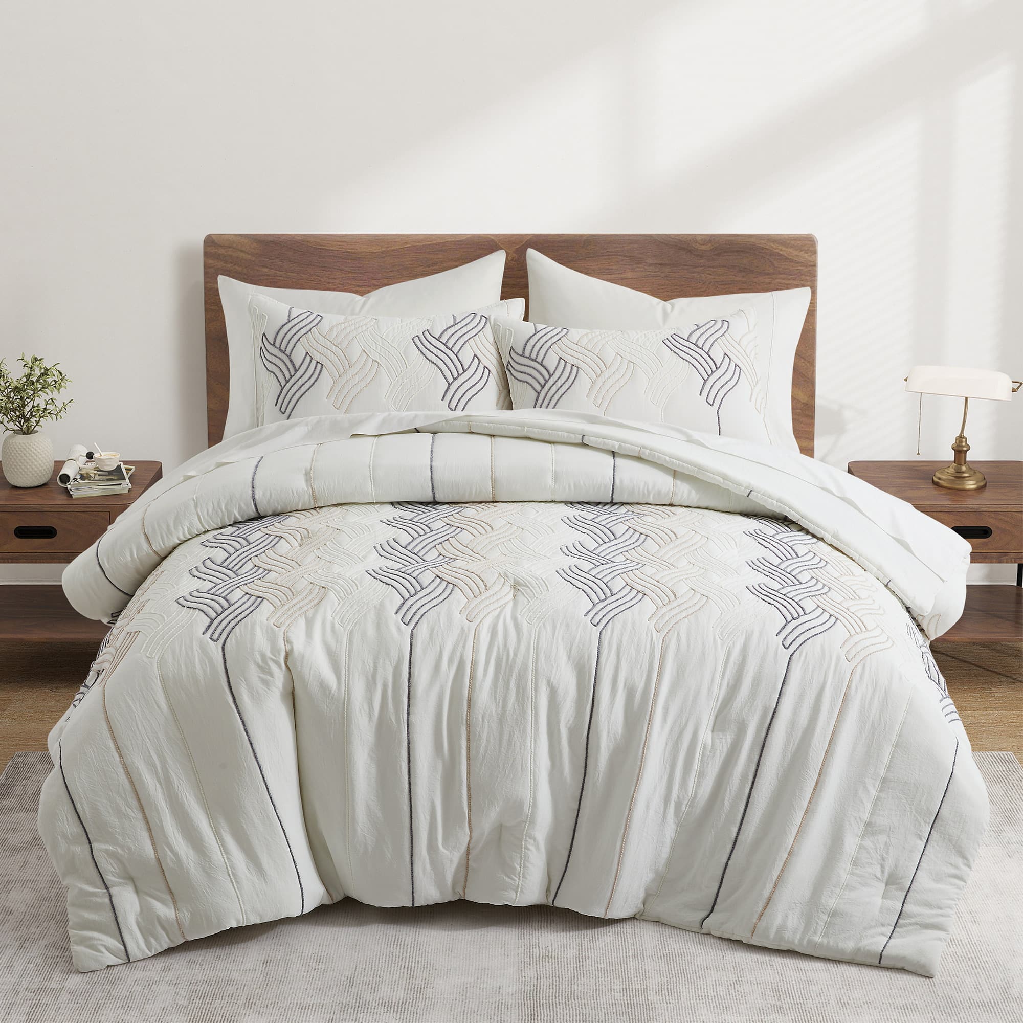 Peace Nest - All Season Elegant Rope Embroidery Comforter Set, Twin - White