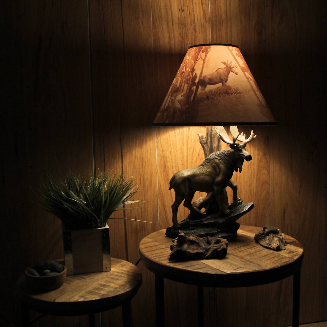 Alt View 5. Zeckos - North American Bull Moose Table Lamp w/ Shade - Brown.