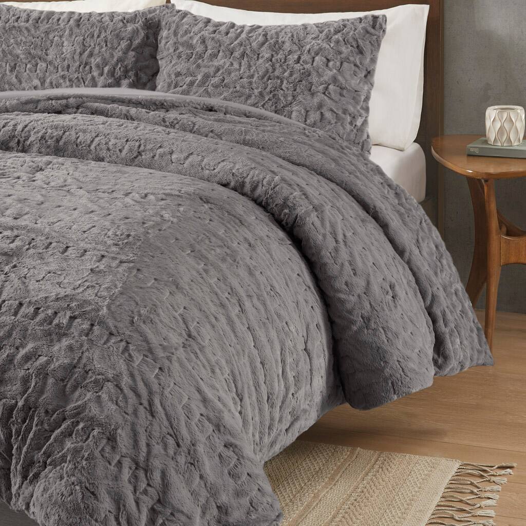 Alt View 1. Gracie Mills - Gracie Mills Hanna Faux Fur Down Alternative Comforter Set - Grey.