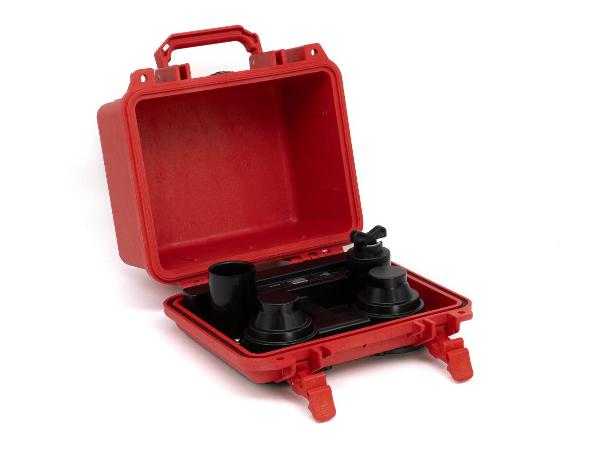 Left. DemerBox - DB2 - Red.