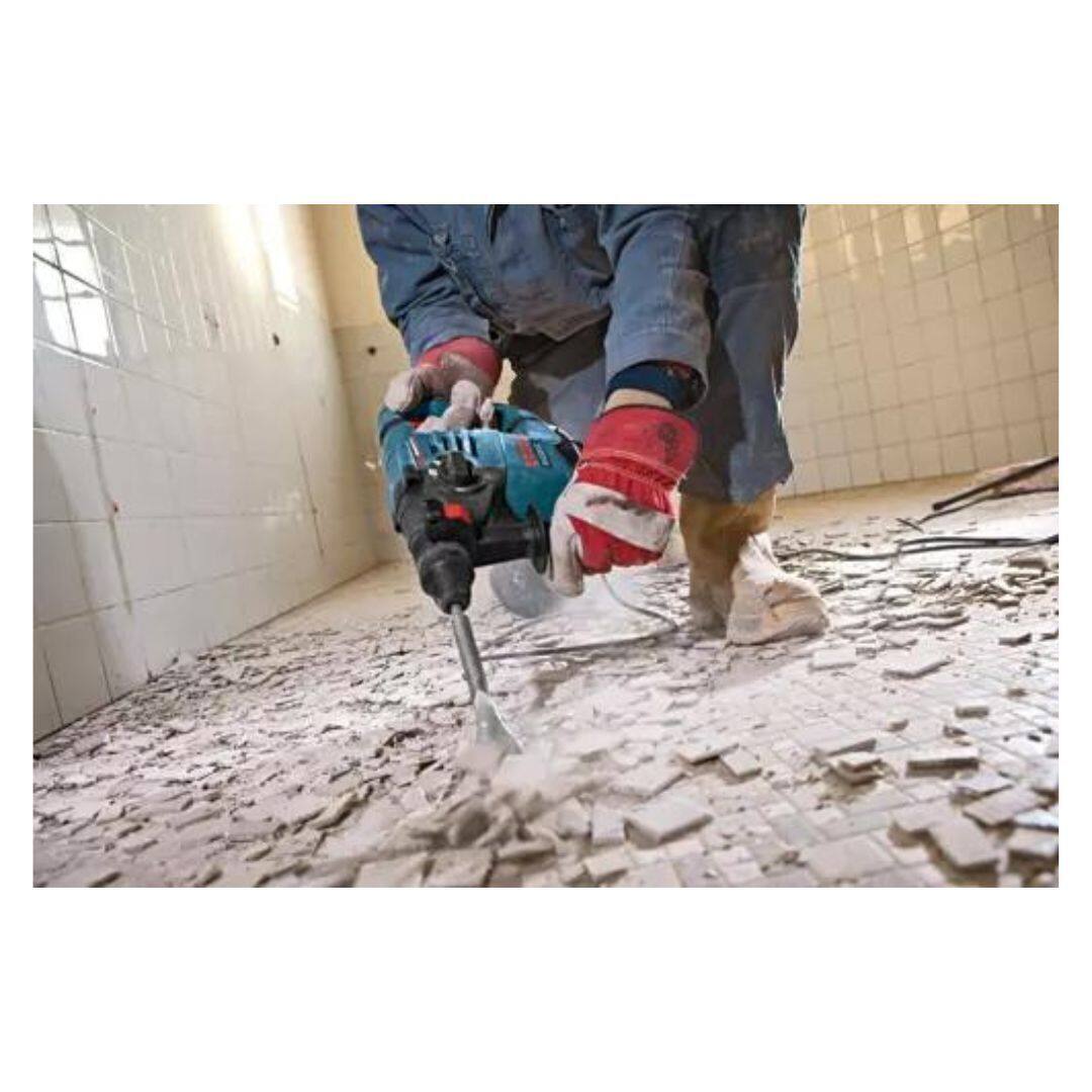 Left. Bosch - Bosch RH328VC-RT SDS-Plus Rotary Hammer, 1-1/8" - (Renewed).