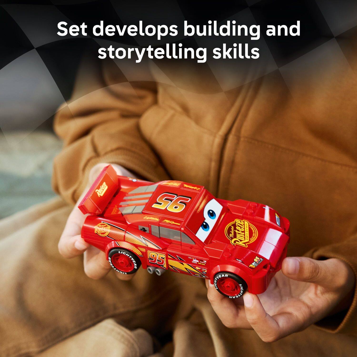 Set develops building and storytelling skills