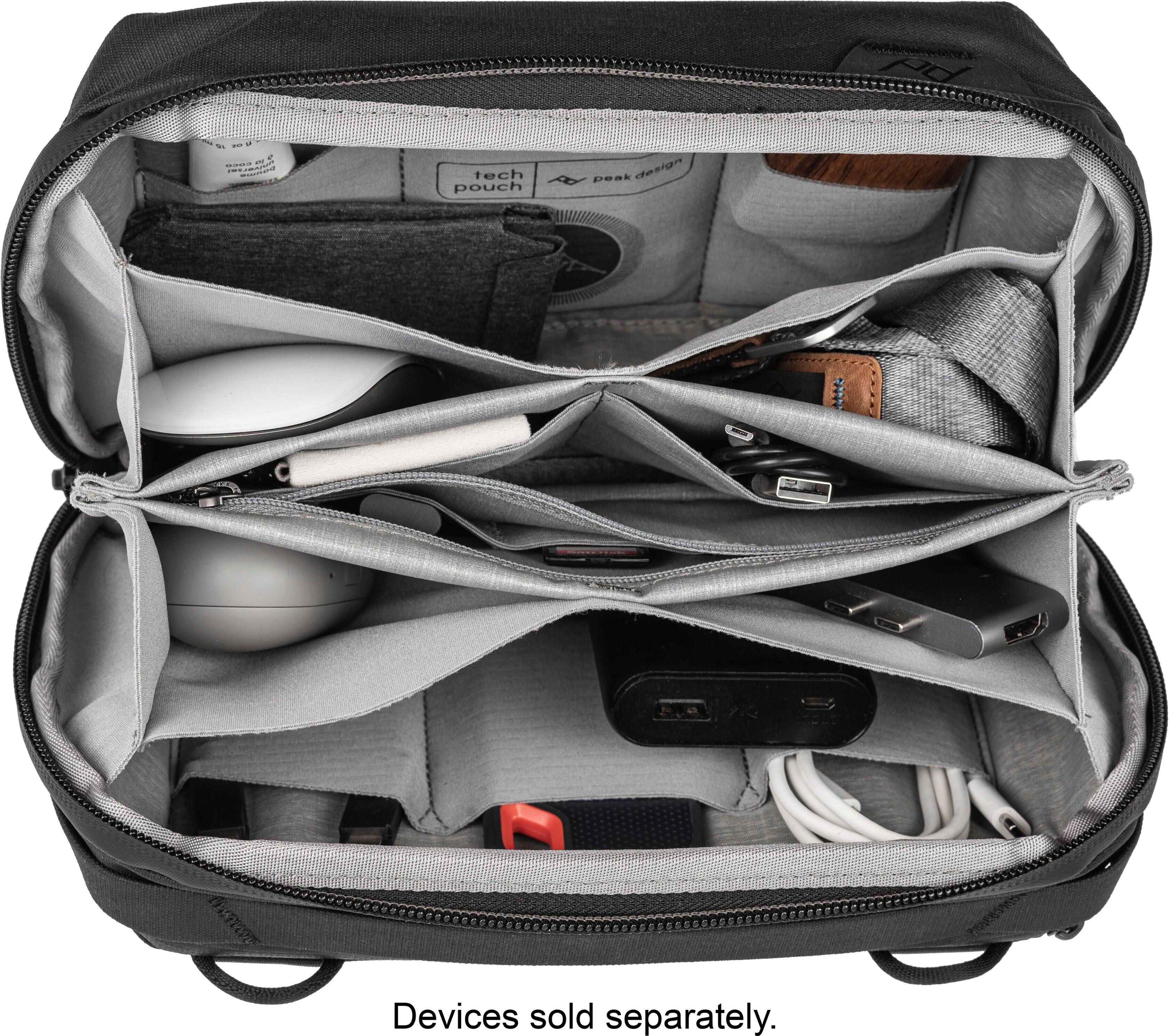 i : e   - .. - tech pouch peak design Devices sold separately.