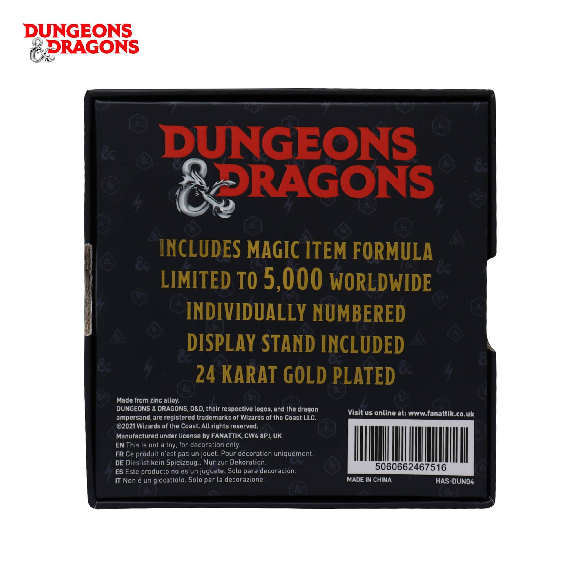 Dungeons & Dragons includes magic item formula, limited to 5,000 worldwide, individually numbered, display stand included, 24 karat gold plated. Made from zinc alloy. Dungeons & Dragons, D&D, their respective logos, and the dragon ampersand, are registered trademarks of Wizards of the Coast LLC. 2021 Wizards of the Coast. All rights reserved. Manufactured under license by Fanattik, CW4 8PI, UK. This is not a toy, for decoration only. FR Ce produit n'est pas un jouet. Pour décoration uniquement. DE Dies ist kein Spielzeug. Nur zur Dekoration. IT Non è un giocattolo. Solo per la decorazione. MADE IN CHINA HAS-DUN04