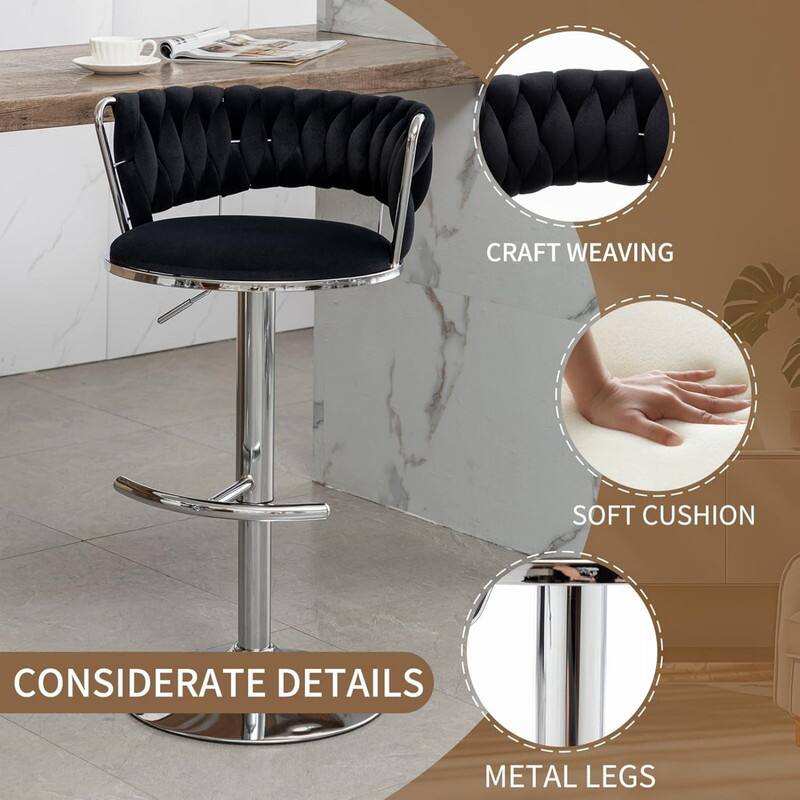 CRAFT WEAVING  
SOFT CUSHION  
CONSIDERATE DETAILS  
METAL LEGS