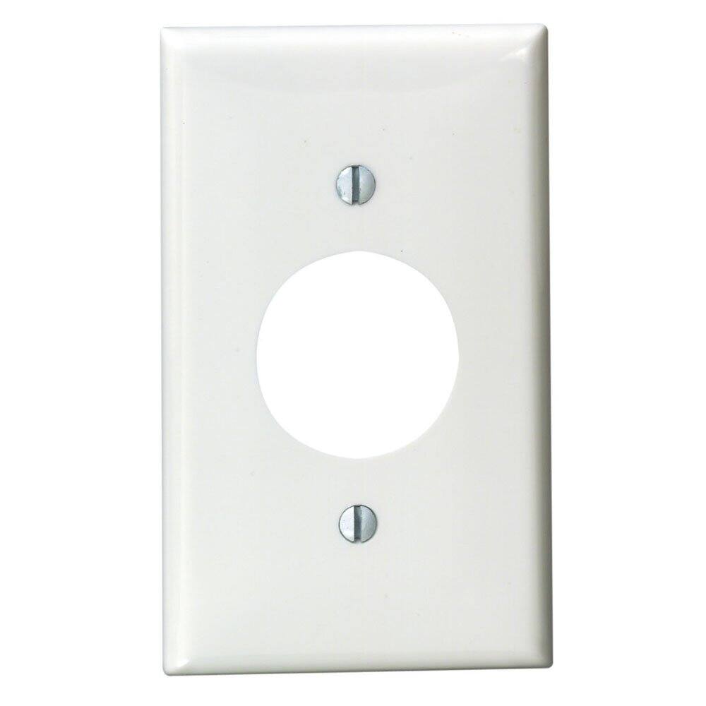 Front. Leviton - Leviton White 1 gang Nylon Outlet Wall Plate 1 pk - White.