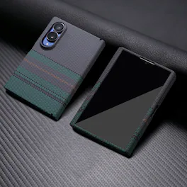 Dteck - Magnetic Case for Samsung Galaxy Z Fold8, Compatible with MagSafe, Hinge Protection & Screen Cover - Green