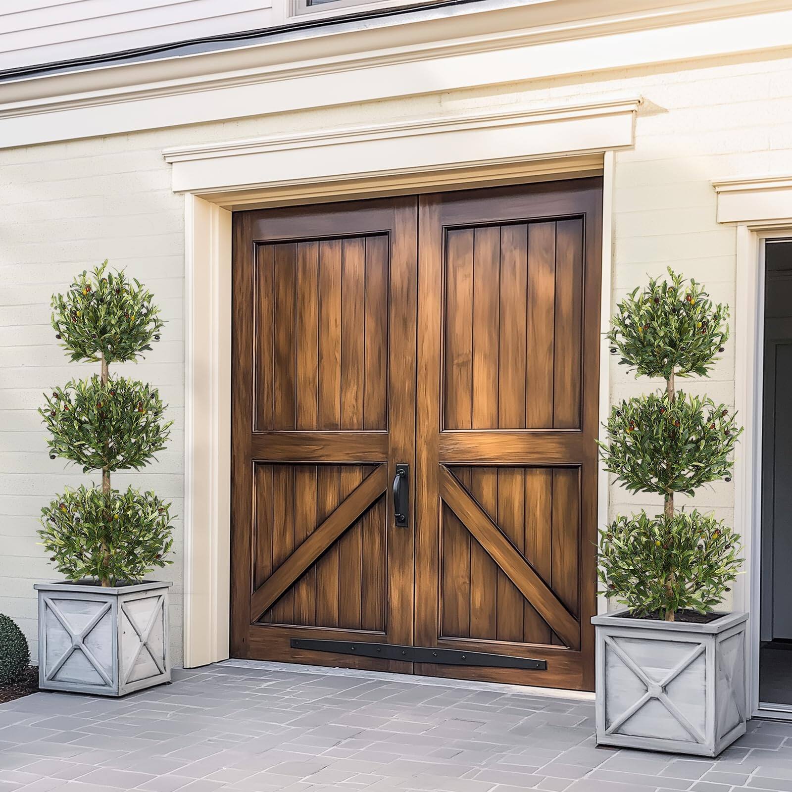 Left. Homhougo - 2Pcs 5FT Artificial Olive Triple Ball Topiary Trees with Moss & Inner Pot - Green.