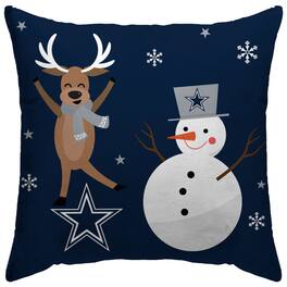 Pegasus - Dallas Cowboys 18'' x 18'' Holiday Reindeer D-cor Pillow - Multicolor