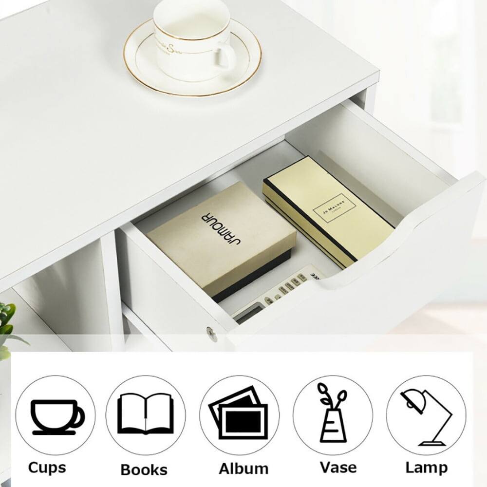 S J'AMOUR a. aar Cups Books Album Vase Lamp