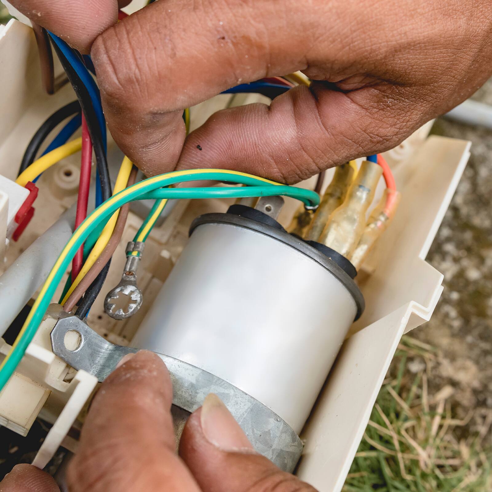 Alt View 4. Unique Bargains - 1pc CD60 Run Capacitor, 75uF 250VAC 50/60Hz 2 Wires Motor Starting Capacitor for Washing Machine, Air Compressor - Black.