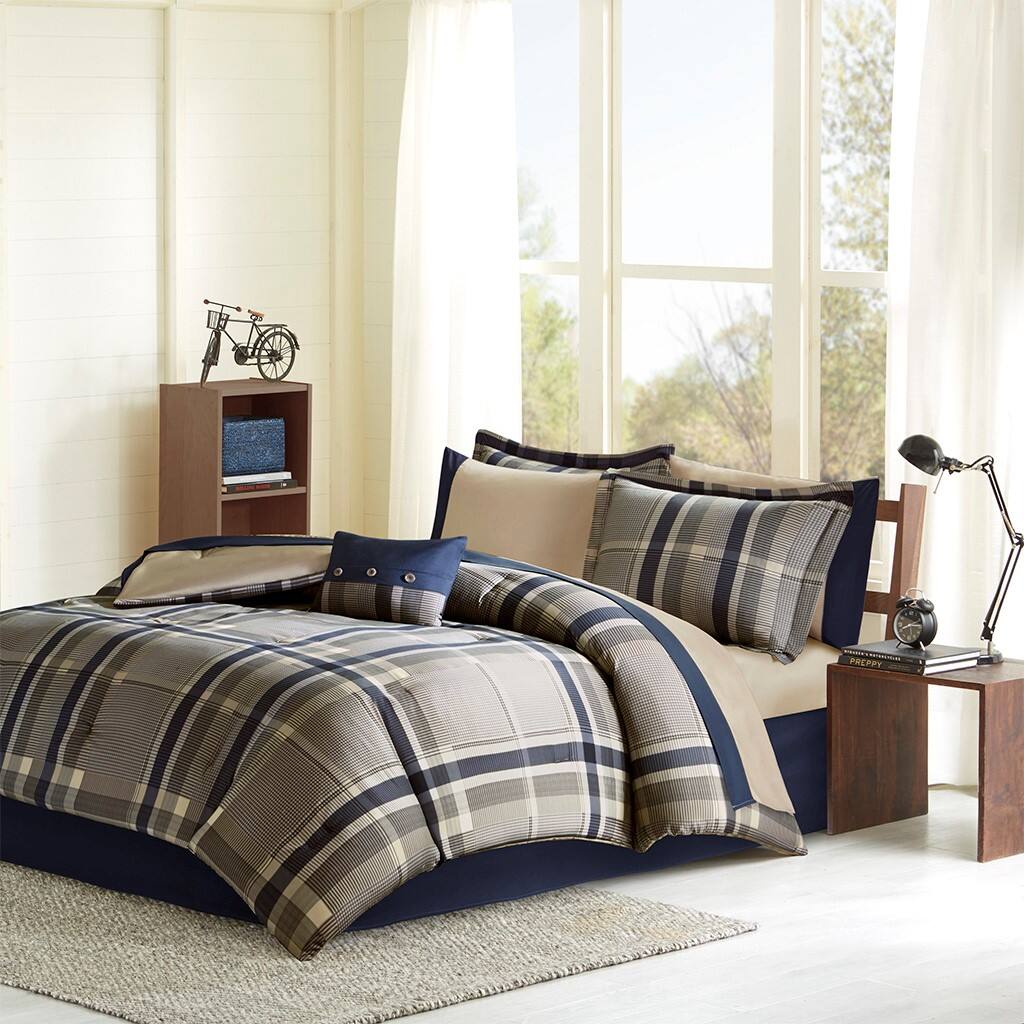 Alt View 4. Gracie Mills - Gracie Mills Lirael Classic Plaid Brushed Microfiber Comforter Set with Bed Sheets - Navy/Grey.