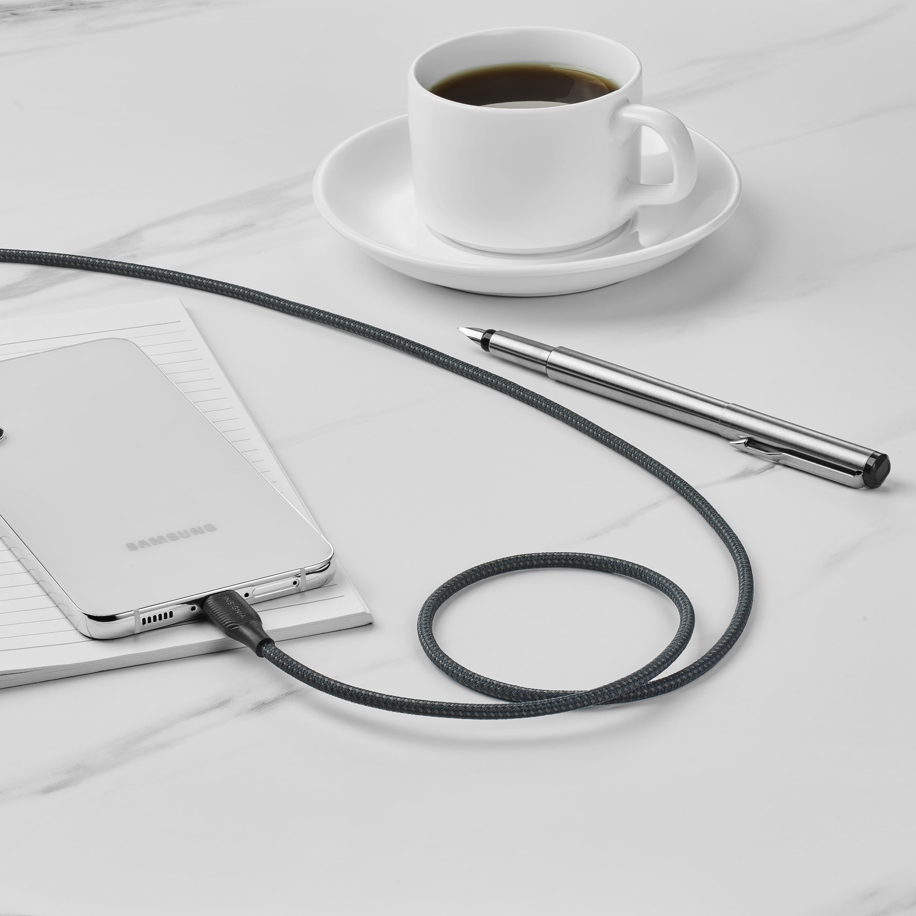 Alt View 4. Insignia™ - 6' USB to USB-C Braided Charge-and-Sync Cables (2-Pack) - Black.