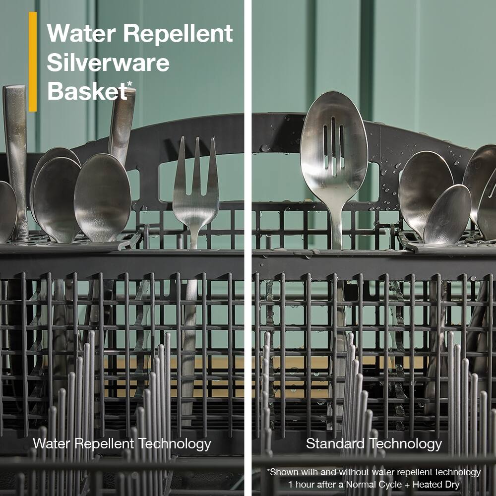 Water Repellent Silverware Basket

Water Repellent Technology

Standard Technology

*Shown with and without water repellent technology 1 hour after a Normal Cycle + Heated Dry