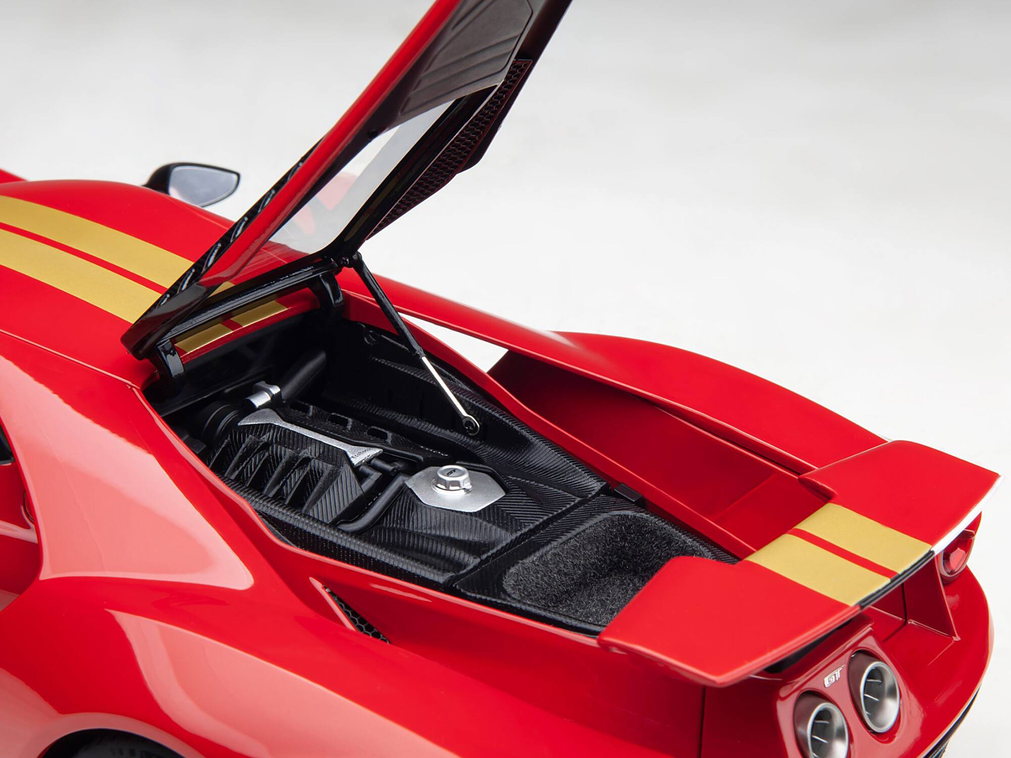 Alt View 6. Autoart - Ford GT Heritage Edition #16 "Alan Mann" Red Metallic with Gold Stripes 1/18 Model Car by Autoart.