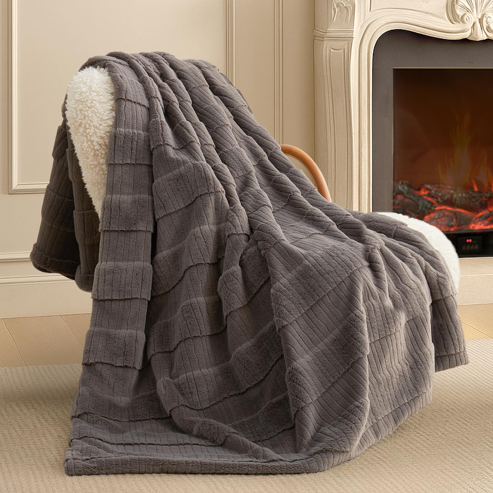 Textured Charcoal Grey Throw(55" x 70")