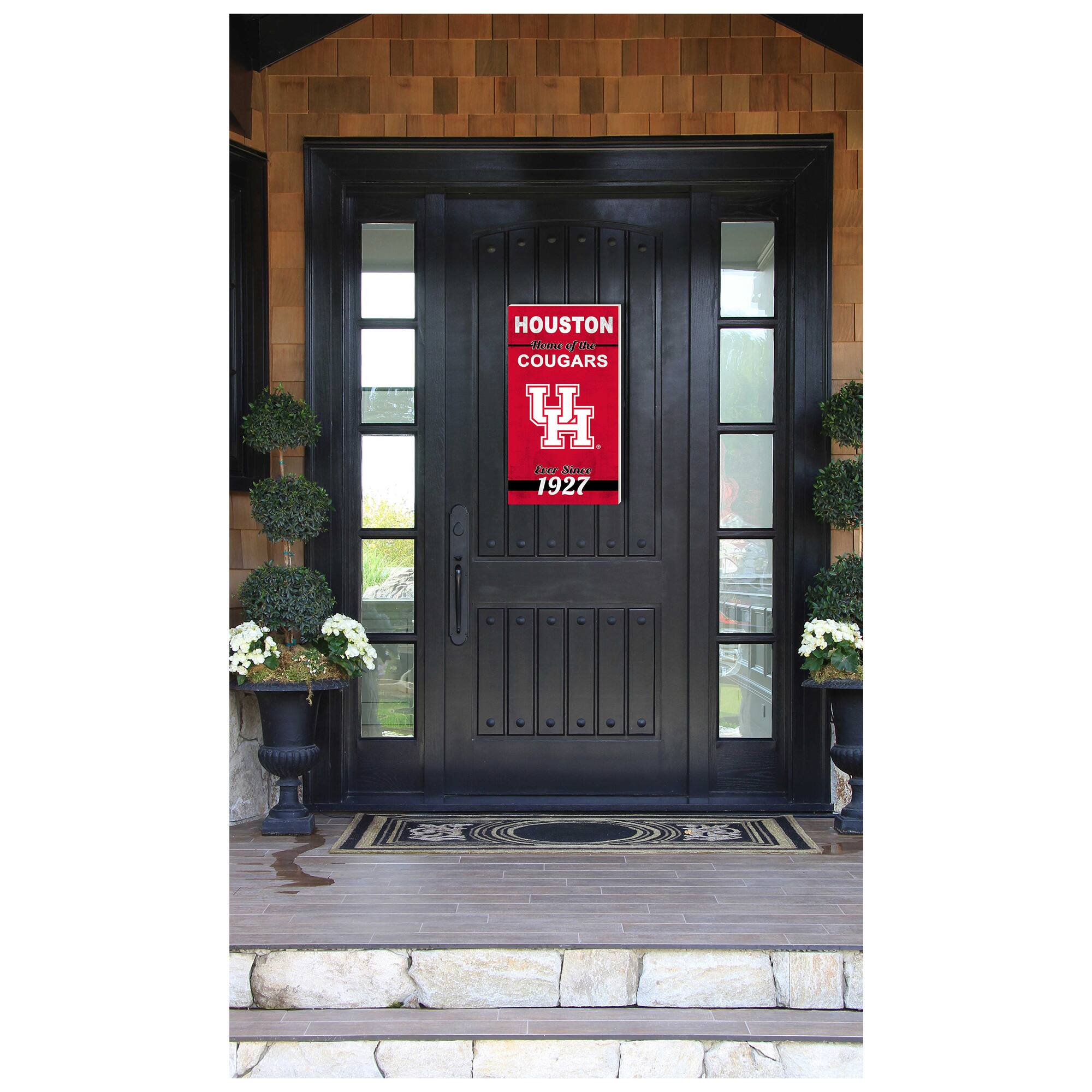 HOUSTON Cougars UH  
Home of the  
Since 1927