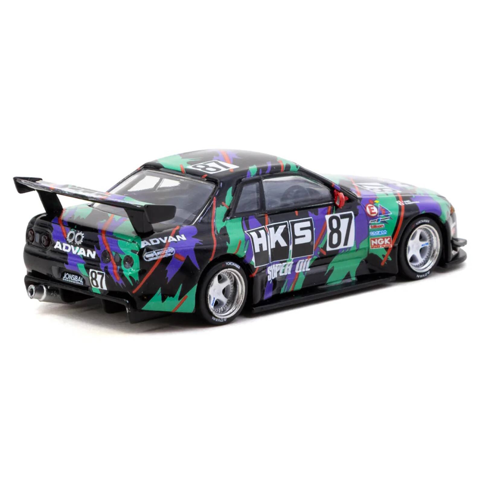 SI S 00 ADVAN ADVAN Amogie e0o JONSBAL 87 E Clon HKS H K 5 87 HOUEEO NGK I 1 OIL SUPER -di NYACY NU