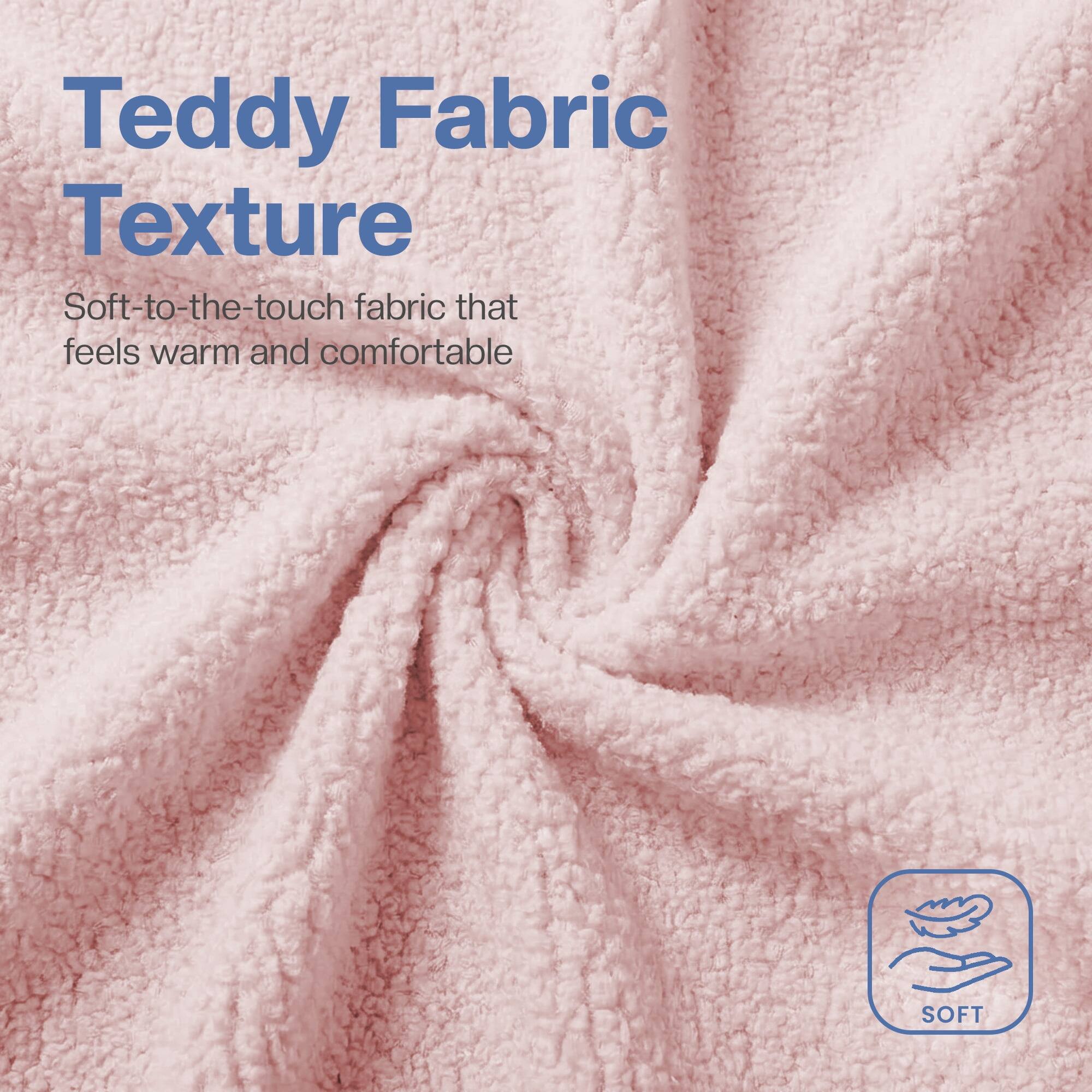 Teddy Fabric Texture

Soft-to-the-touch fabric that feels warm and comfortable

SOFT