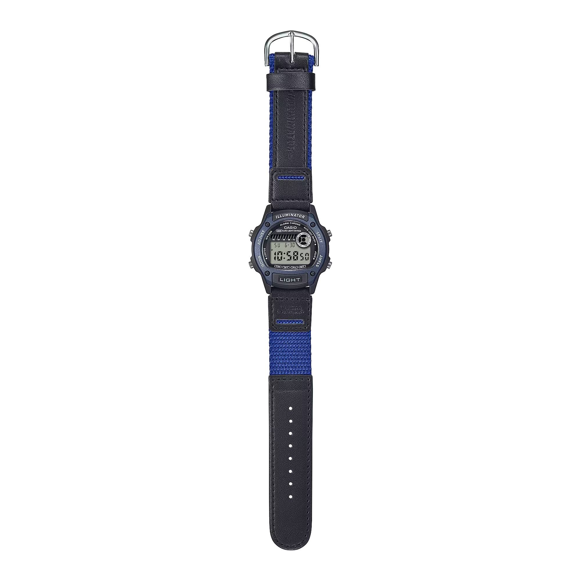 SNOYDH ILLUMINATOR NATOR  
TUU DDFOV JOULL m 18  
A 10:5850  
en : - O velus LIGHT