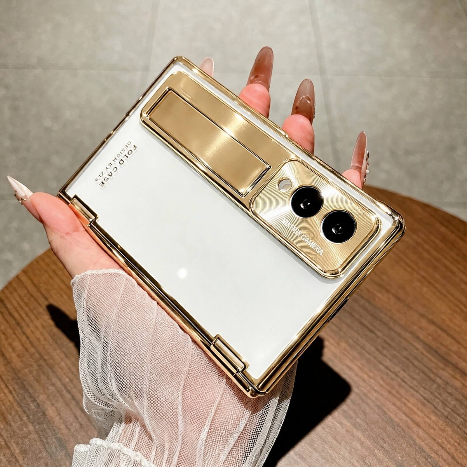 B.TZ HOISHO BY FOLD ZL's CASE  
MATRIX CAMERA
