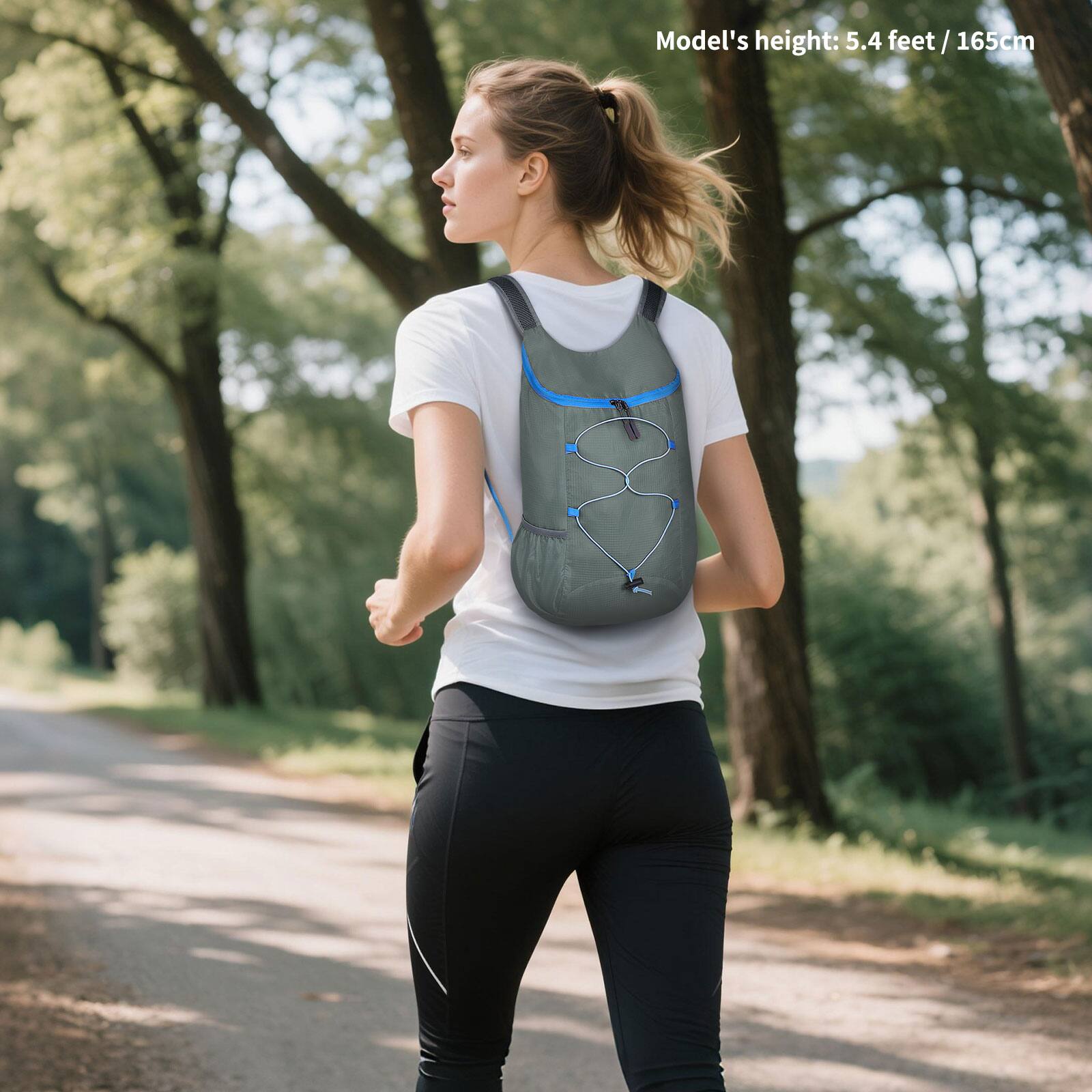 Model's height: 5.4 feet / 165cm