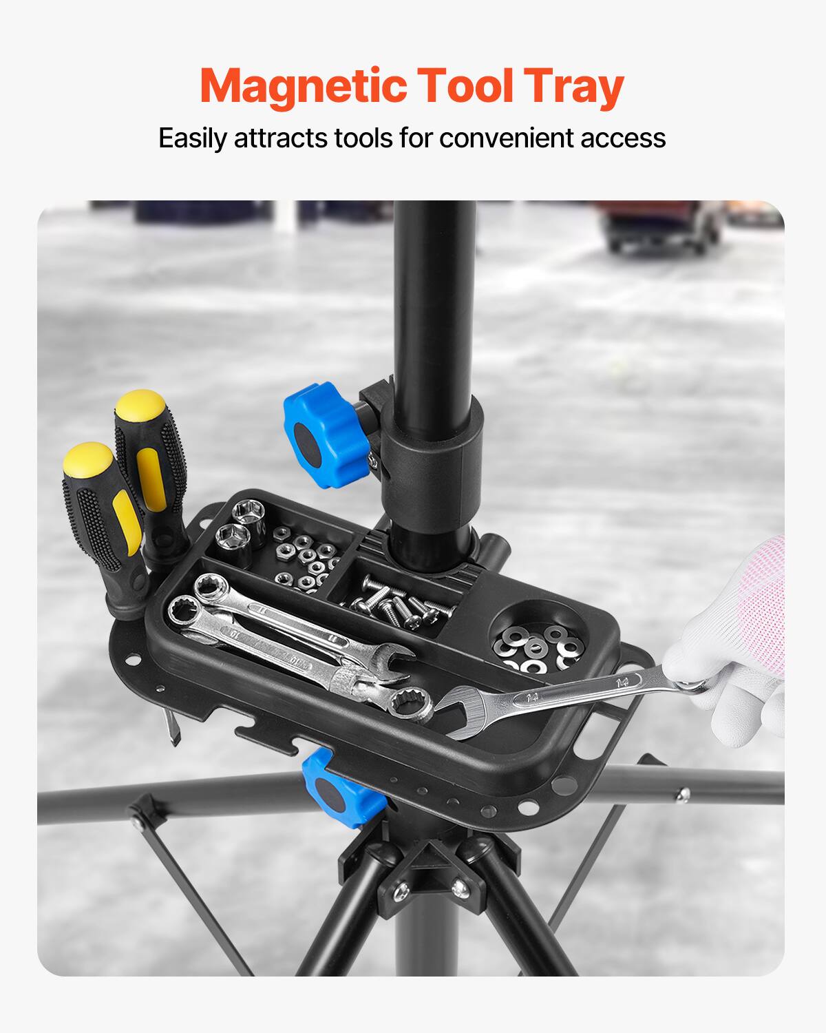Magnetic Tool Tray  
Easily attracts tools for convenient access