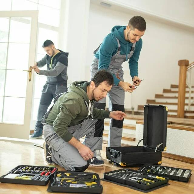 Back. Winado - 799 Pieces Tool Set Mechanics Tool Kit Wrenches Socket with Trolley Case Box - Black.