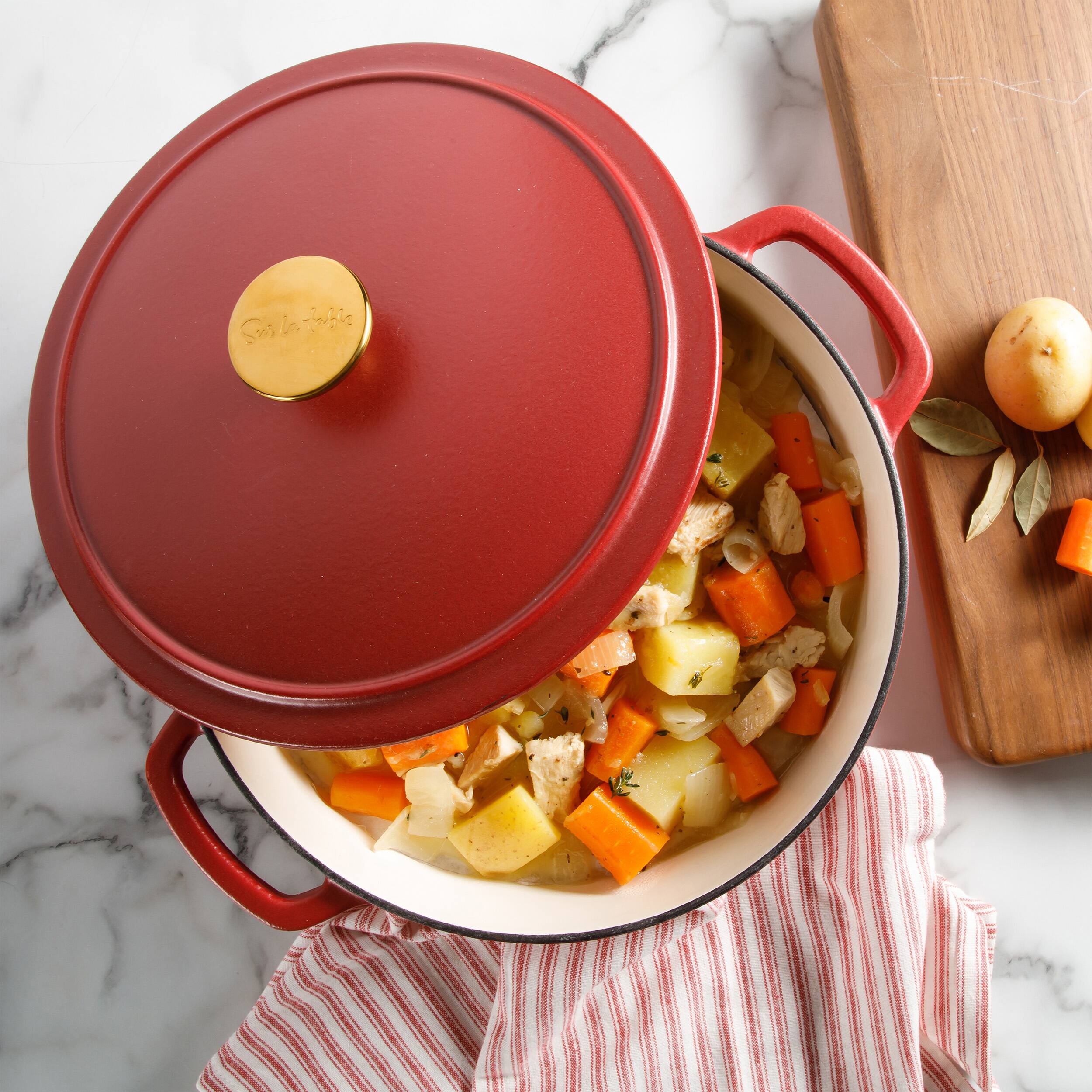 Gibson Sur La Table Millau 5.5 Quart Enameled Cast Iron Dutch Oven