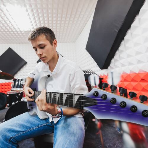 Back. Winado - 39 Inch Solid Body 6 String 170 Style Electric Guitar with H-H Pickup for Beginner with Portable Bag - Purple.