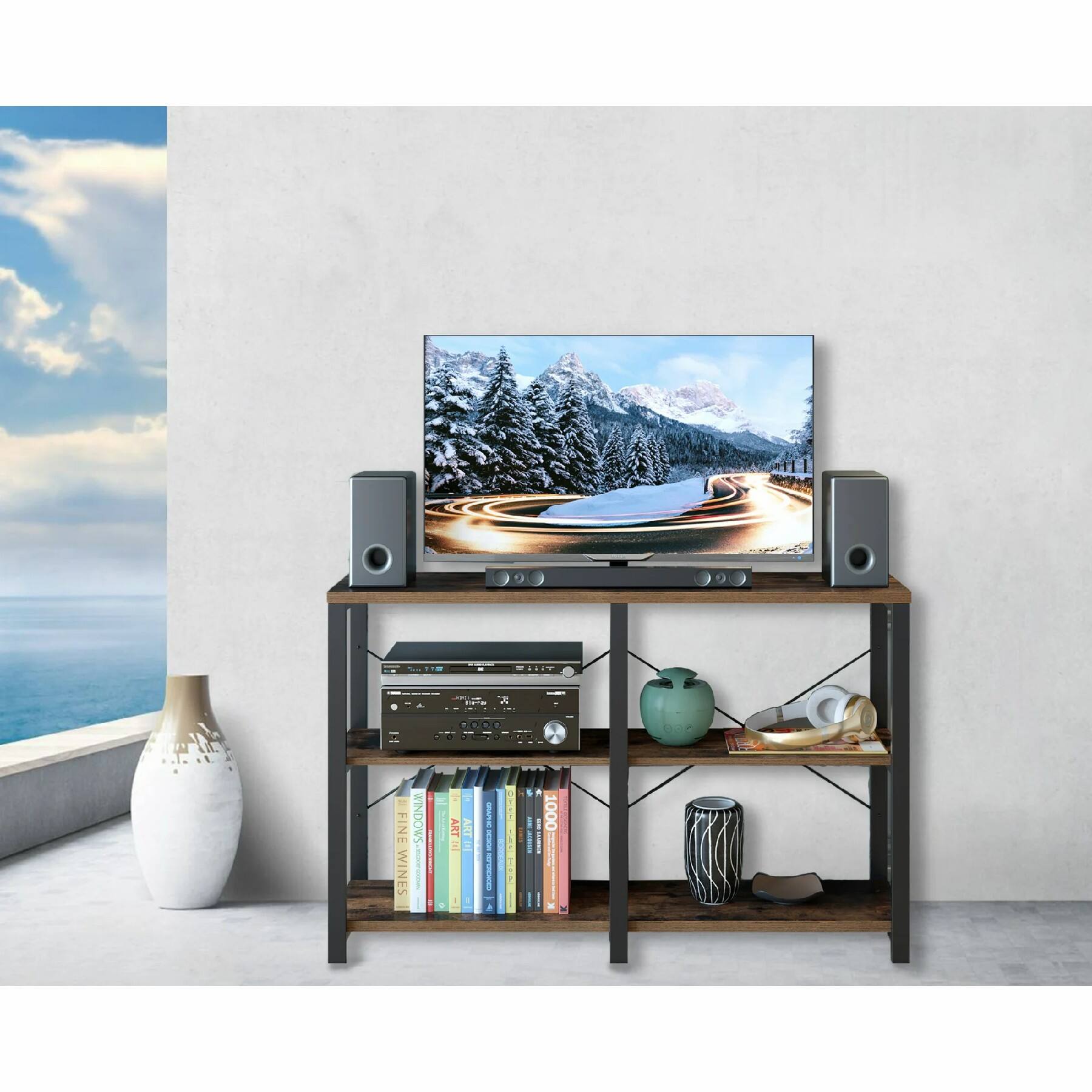 The text on the image appears to be a mix of words and numbers. Here is the corrected and grouped version:

- "FINE WINES"
- "ART"
- "1000"