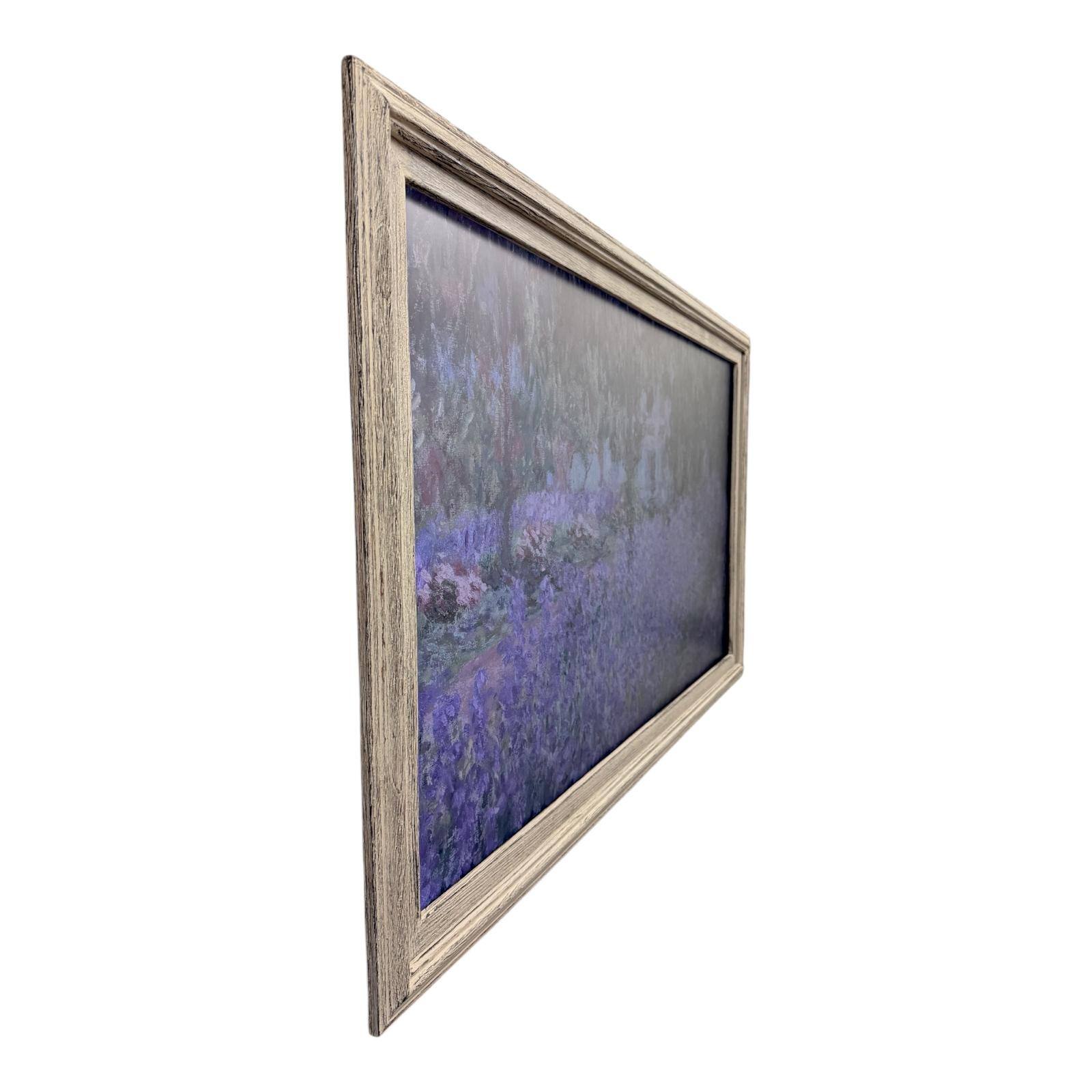 Angle. LAREDO FRAME FACTORY - 32 inch Handmade Tv frame for Samsung The Frame tv and Frame Pro Model - RUSTIC DRIFT WOOD.