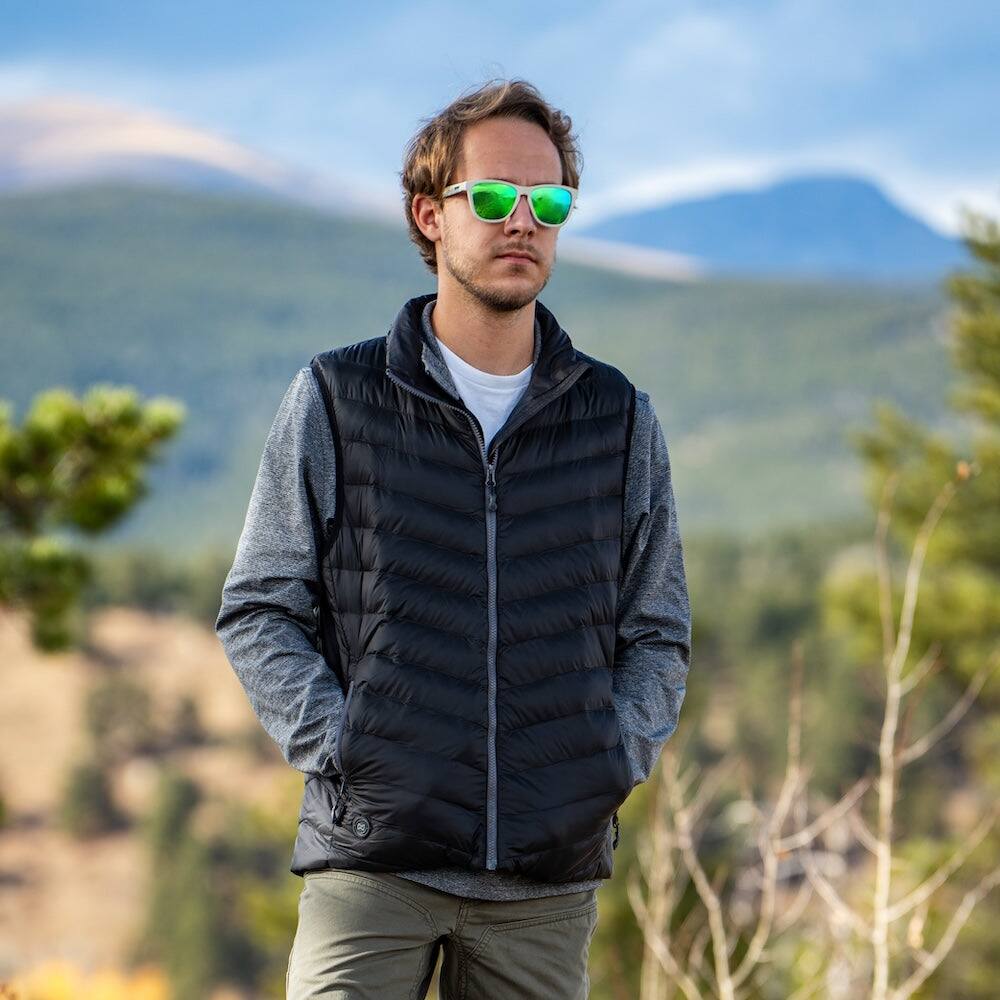 Alt View 4. Mobile Warming - Men's Backcountry Xtera Heated Vest - Black.