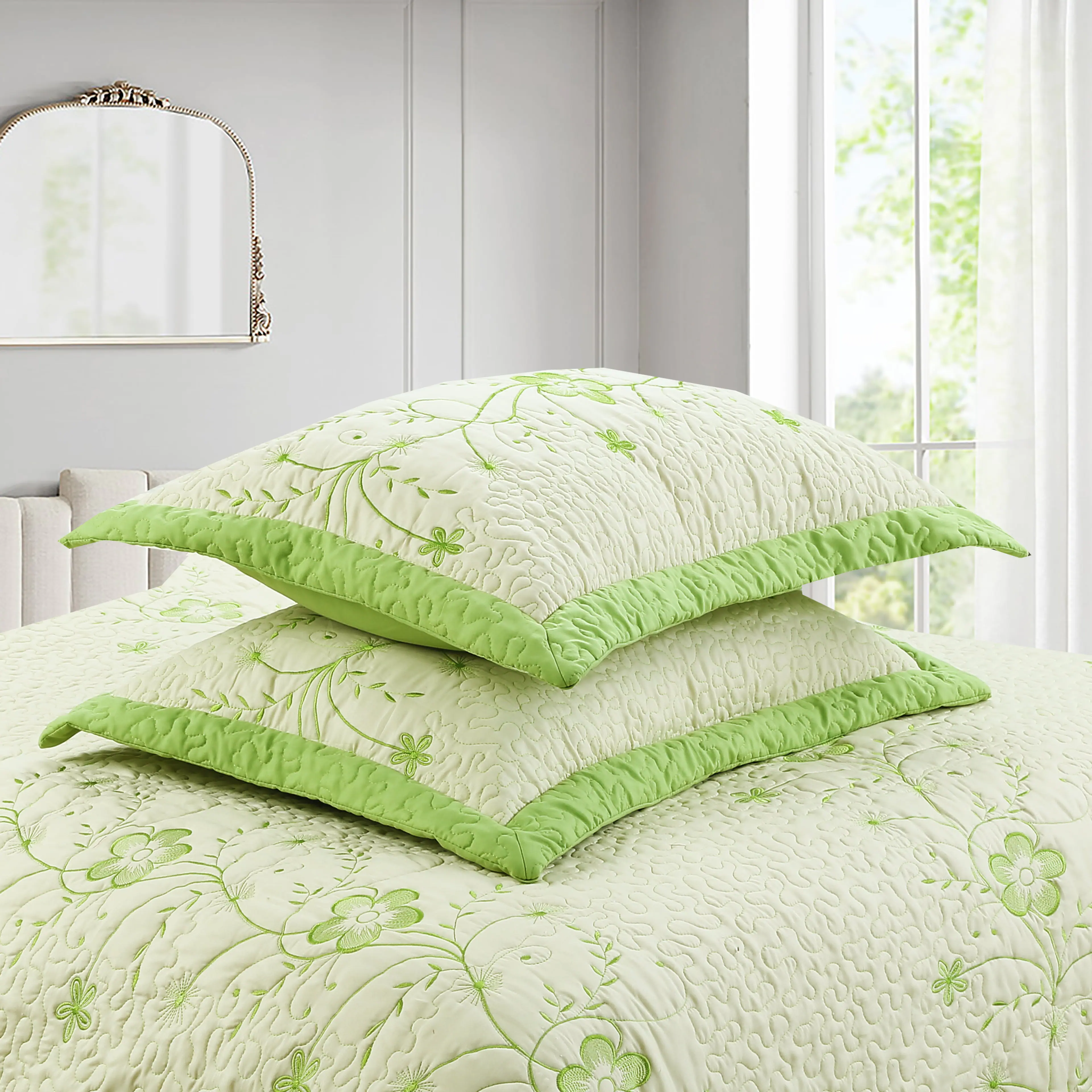 Left. MarCielo - Marcielo 3 Piece Queen Size Embroidery Quilt Set Lightweight Bedspread Set Queen - Green and Cream.