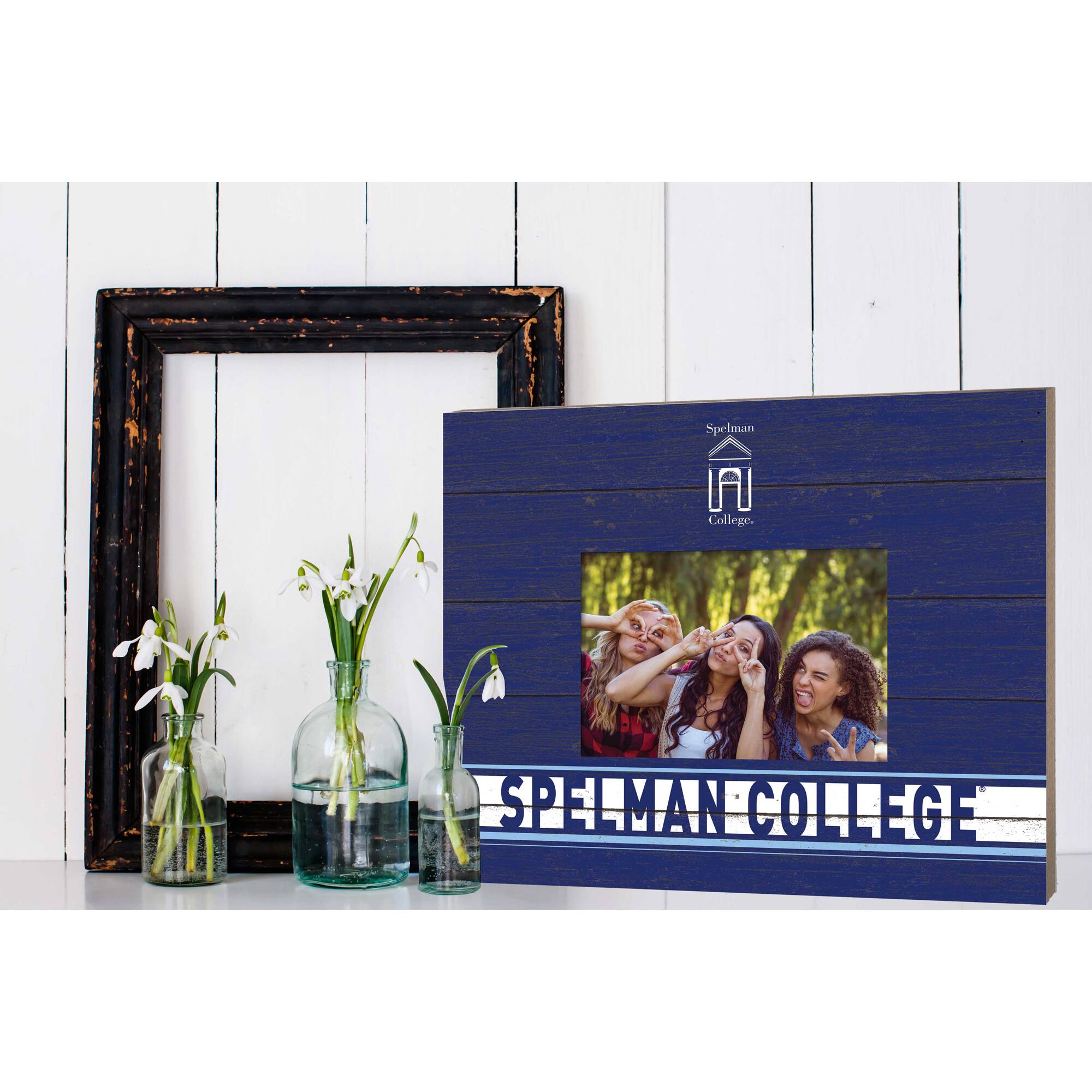 Spelman College. SPELMAN COLLEGE