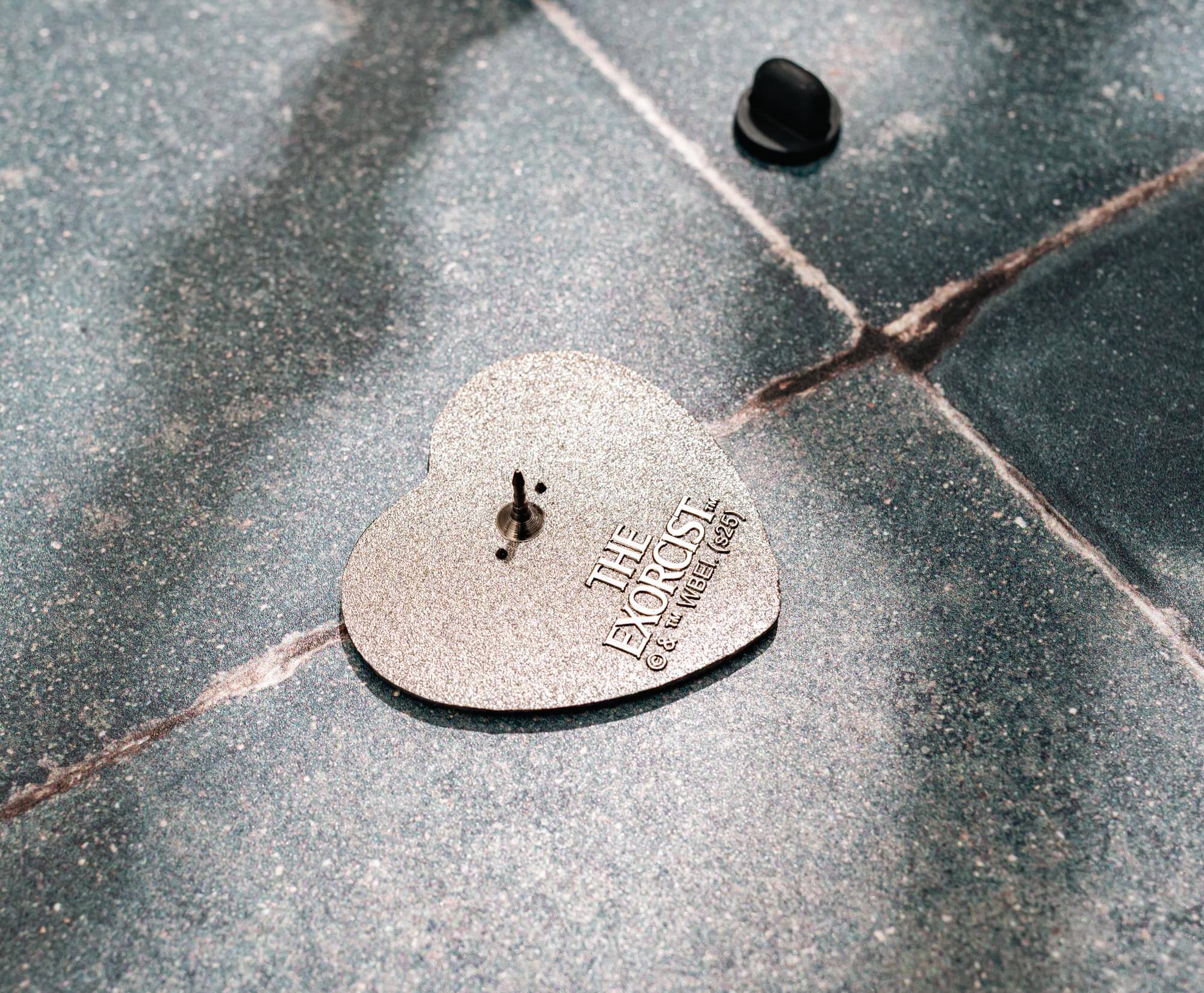 M (s25 THE EXORCIST WEB. T C& &