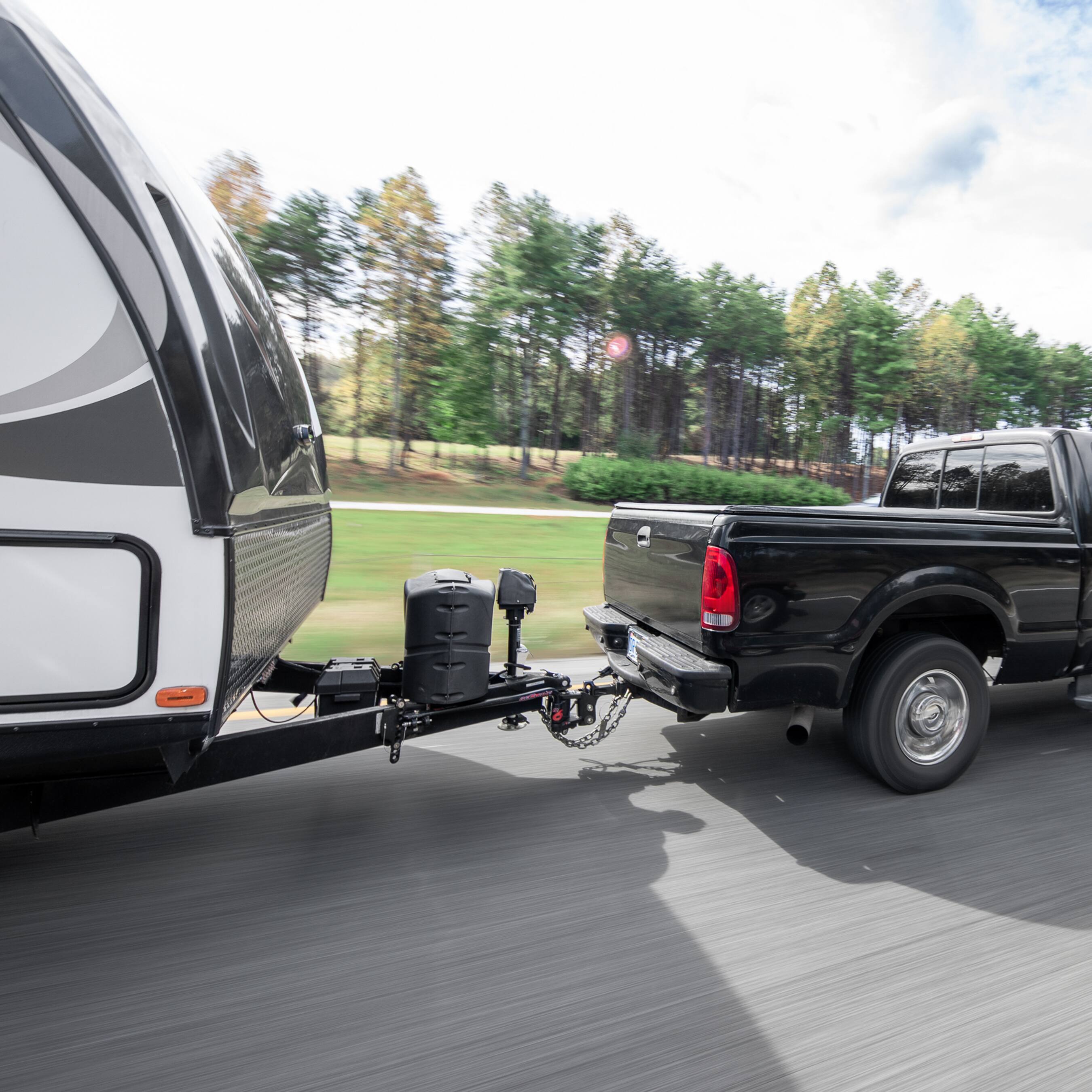 Alt View 4. Camco - Camco Eaz-Lift ReCurve R6 1200Lb Weight Distribution Hitch, Sway Control, 48734 - Black.