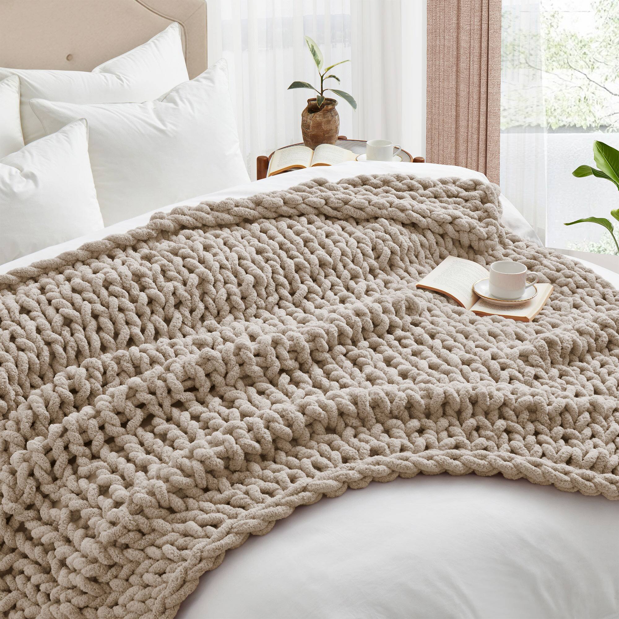 Left. Peace Nest - Peace Nest Handmade Chunky Knit Chenille Yarn Throw Blanket 50"x60", Cream - Cream.
