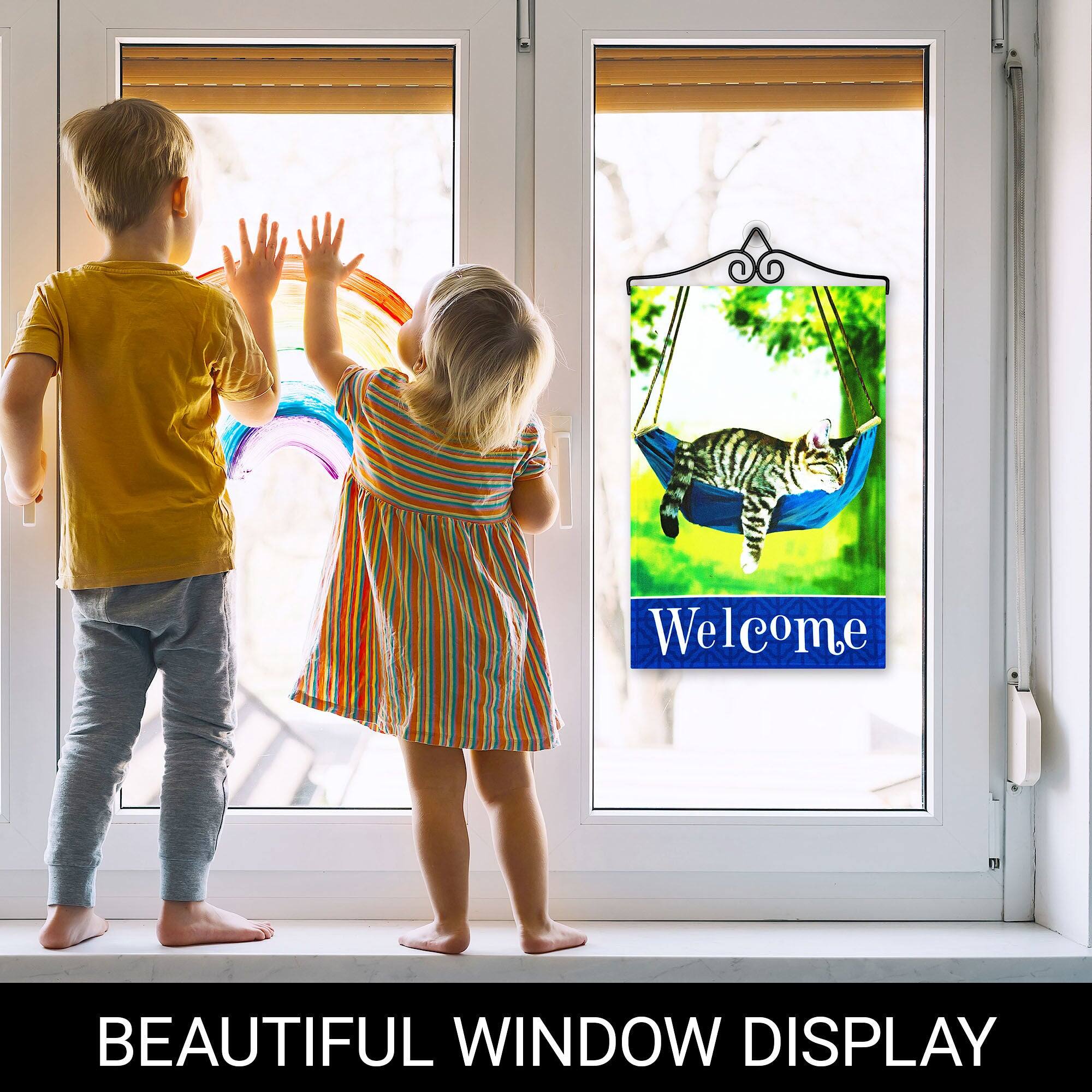 Welcome BEAUTIFUL WINDOW DISPLAY

BEAUTIFUL WINDOW DISPLAY