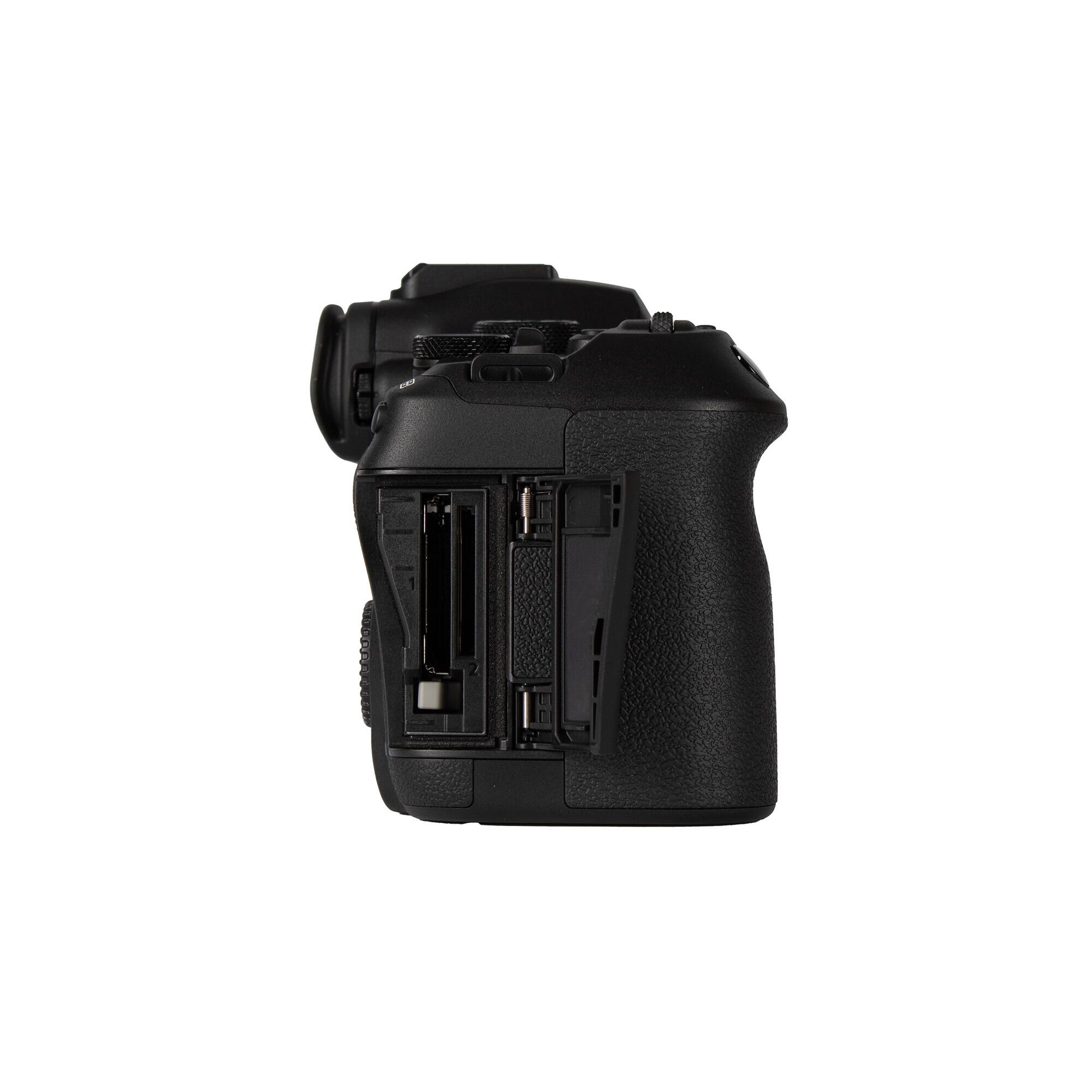 Alt View 6. Canon - Canon EOS R6 Mark III Mirrorless Camera with 24-105mm f4 RF Lens | 32.5MP Full Frame Imaging, 7K RAW, 4K 120p Video, Dua.