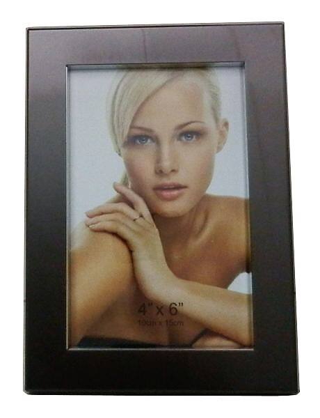 Front. Jiallo - Black nickel frame 4 x 6" - Black.