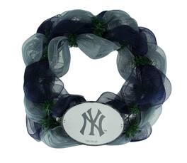 The Memory Company - MLB New York Yankees Logo Mesh Front Door Wreath - Multicolored