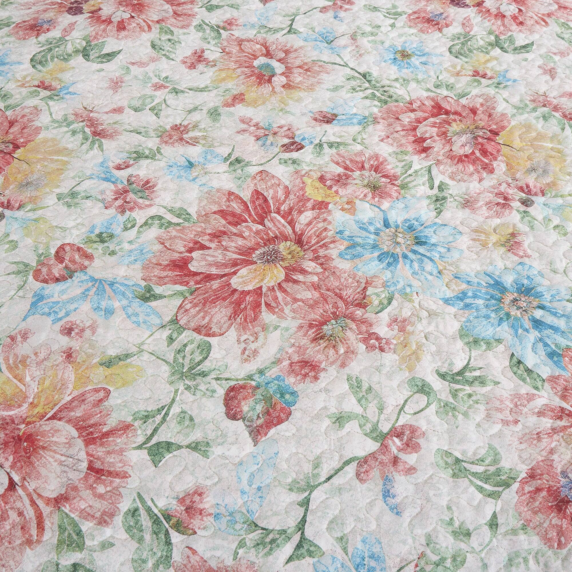 Angle. MarCielo - MarCielo 3 Piece Lightweight Quilt Bedspread Set Reversible Floral Botanical - Peony Pink Border.