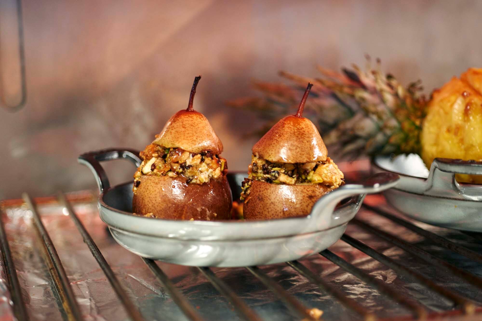 Alt View 2. Staub - Staub Cast Iron 7.5-inch Round Gratin Baking Dish - Graphite Grey - Graphite Grey.