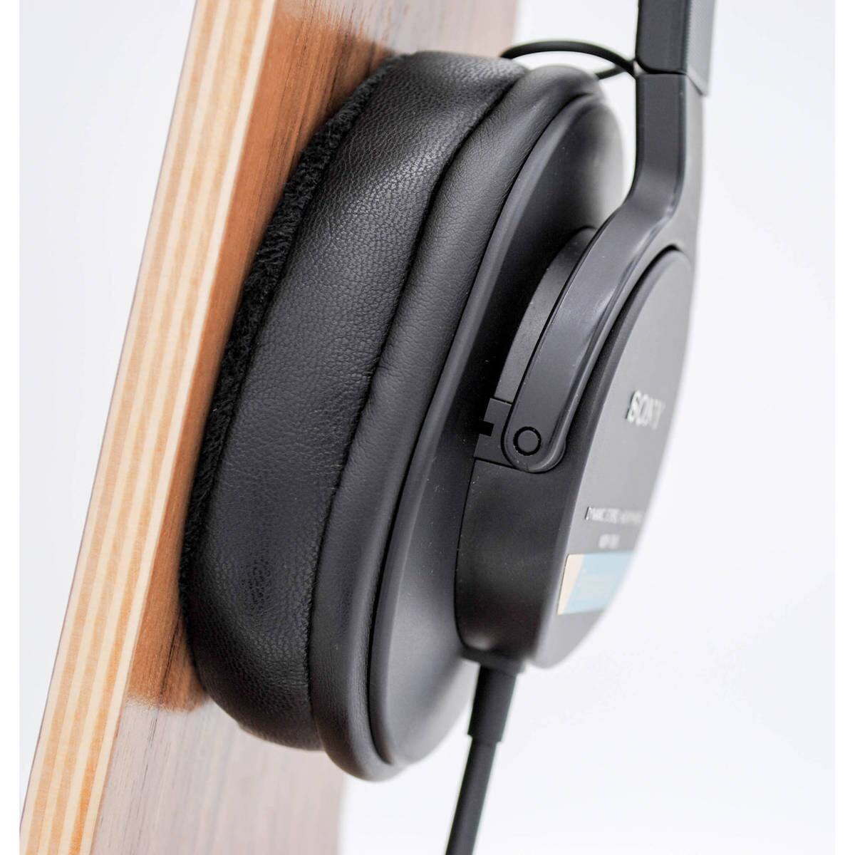 Alt View 4. Dekoni Audio - Dekoni Audio Choice Hybrid Replacement Ear Pads for Audio Technica ATHM50X and Sony CDR900ST/MDR7506 Headphones.